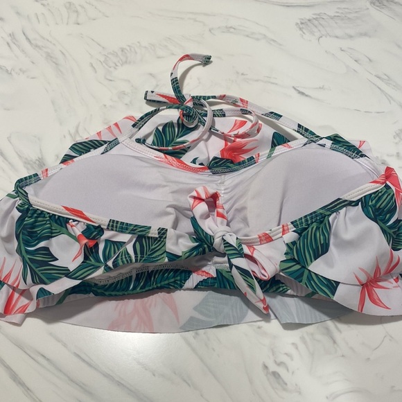 NWOT BIKINI SIZE XL bottom and size L top - Picture 5 of 6
